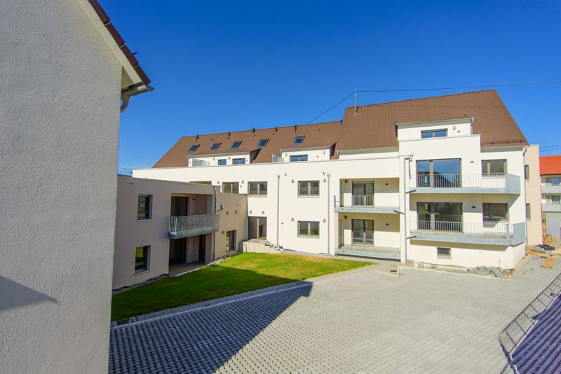 A12: Zweitbezug 2,5-Zimmerwohnung in RT-Mittelstadt